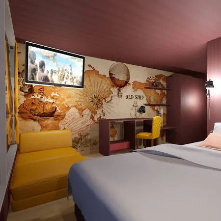 Compass River Hotel na wodzie 3*