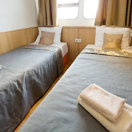 Compass River Hotel na wodzie Belgrad